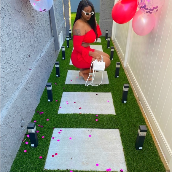 Meet your Posher, Robreya - Picture 2 of 3